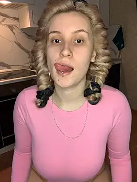 Sweet white chocolate online show from 03.10.25