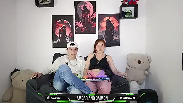 Snapshot of Ambar_and_daimon_ chatting on 02.03.25 Ambar and daimon online show from 02.03.25