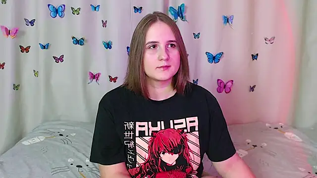 Snapshot of Phantommira chatting on 12.26.24 Phantommira online show from 12.26.24