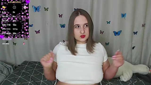 Snapshot of Phantommira chatting on 03.03.25 Phantommira online show from 03.03.25