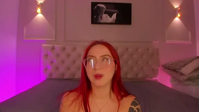 anniemartinezz online show from 09.14.25