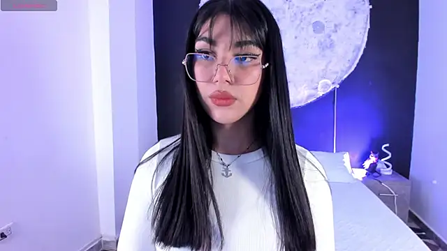 RoseCassie online show from 12.03.25