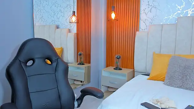 AinaraJimenez online show from 03.15.25