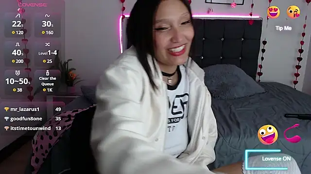 mia collens online show from 03.10.25