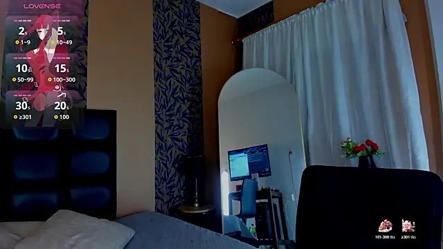 hinata itachi online show from 11.24.25