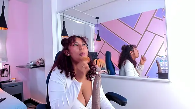 lauraltt online show from 01.02.25
