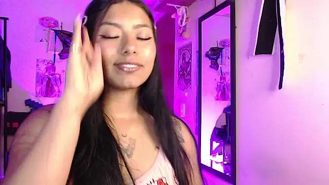 Snapshot of Katta_ossa chatting on 12.15.25 Katta ossa online show from 12.15.25