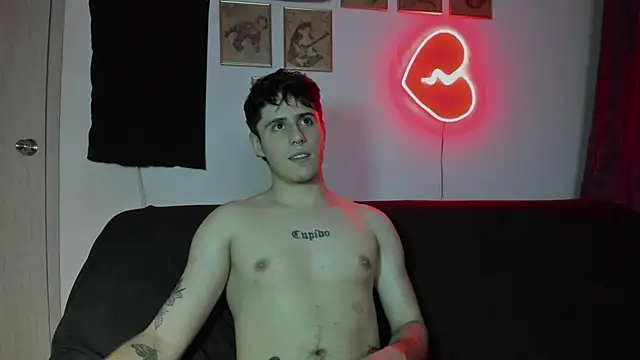 Antonello Vannucci online show from 01.05.25