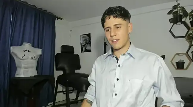 Antonello Vannucci online show from 03.08.25