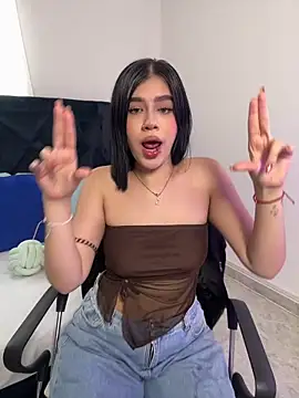 Snapshot of Lily_Woodz chatting on 02.03.26 Lily Woodz online show from 02.03.26