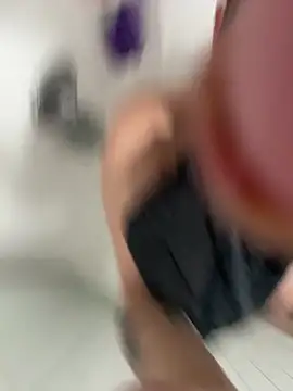 Snapshot of skarfos1babe69 chatting on 03.25.26 skarfos1babe69 online show from 03.25.26