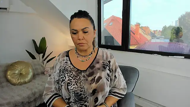Aileen Stone online show from 07.17.26