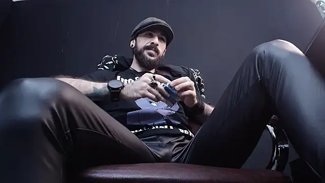 AxelColton online show from 02.04.25