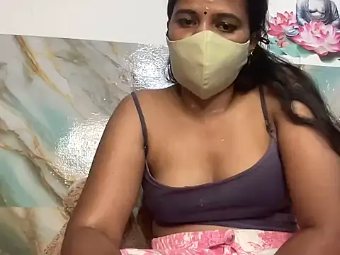 Tamil Sanjana  online show from 10.14.25