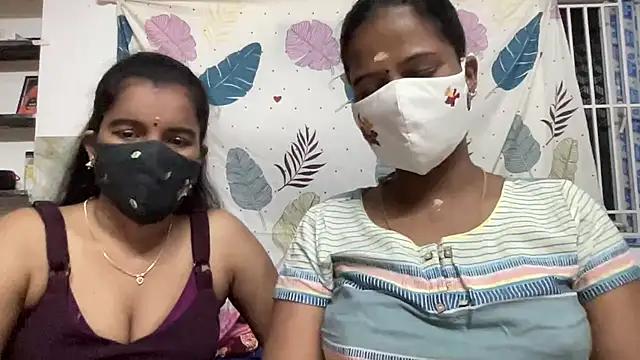 Snapshot of Tamil_Sanjana_ chatting on 07.14.26 Tamil Sanjana online show from 07.14.26