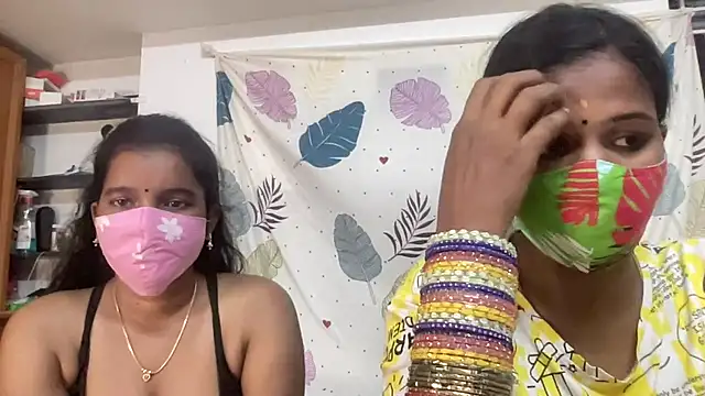 Snapshot of Tamil_Sanjana_ chatting on 07.18.26 Tamil Sanjana online show from 07.18.26