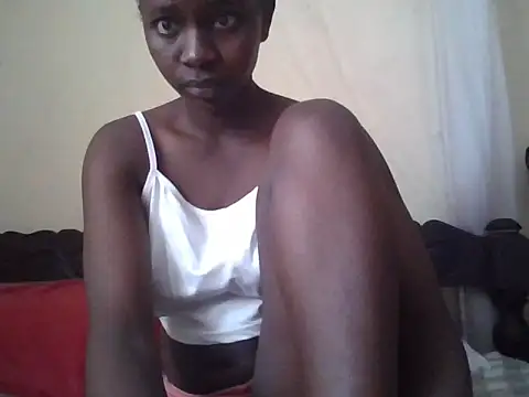 Missbella25 online show from 10.20.25