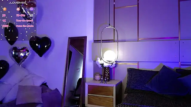 Sienna Blake  online show from 11.08.25