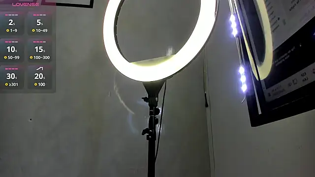 Samantha Good online show from 02.23.25