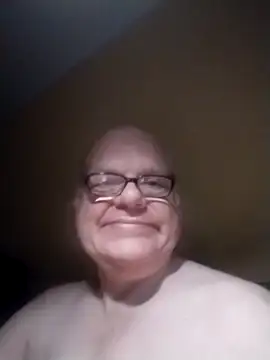 Snapshot of jk6t chatting on 12.22.25 jk6t online show from 12.22.25