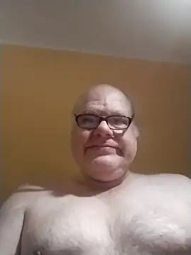 Snapshot of jk6t chatting on 01.09.26 jk6t online show from 01.09.26