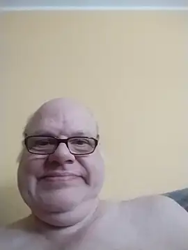 Snapshot of jk6t chatting on 02.06.26 jk6t online show from 02.06.26