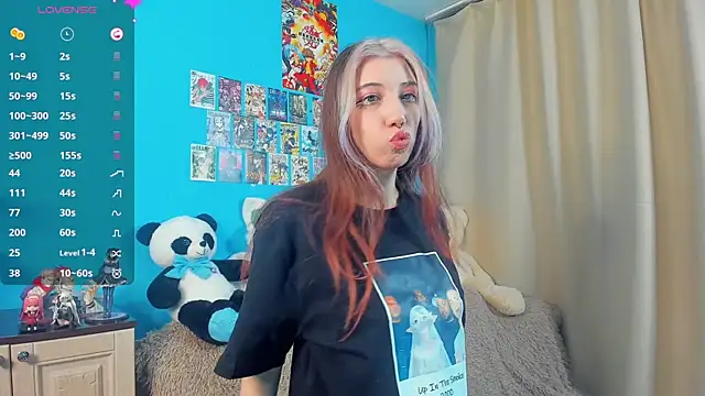 Snapshot of _Mindy_ chatting on 01.19.26 Mindy online show from 01.19.26