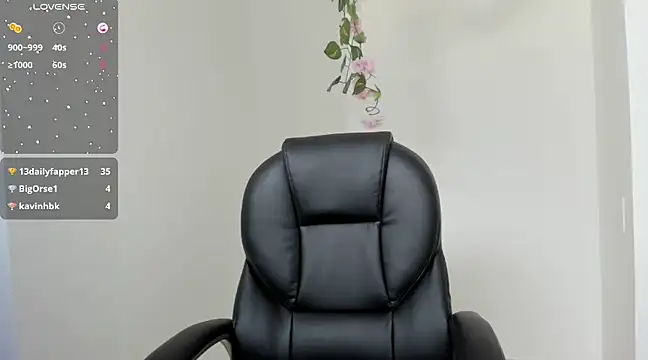 Ninna--1 online show from 02.14.25