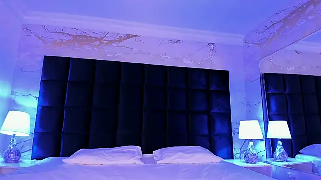 loladupont online show from 03.04.26