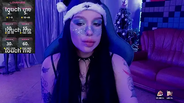 Snapshot of alexx_succubus chatting on 12.27.24 alexx succubus online show from 12.27.24