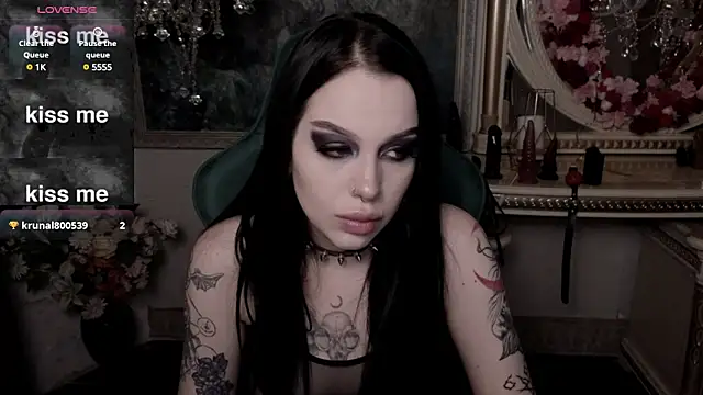 Snapshot of alexx_succubus chatting on 02.23.25 alexx succubus online show from 02.23.25