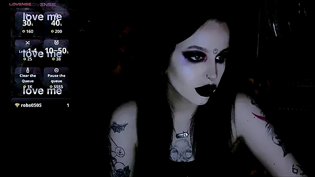 Snapshot of alexx_succubus chatting on 09.23.25 alexx succubus online show from 09.23.25