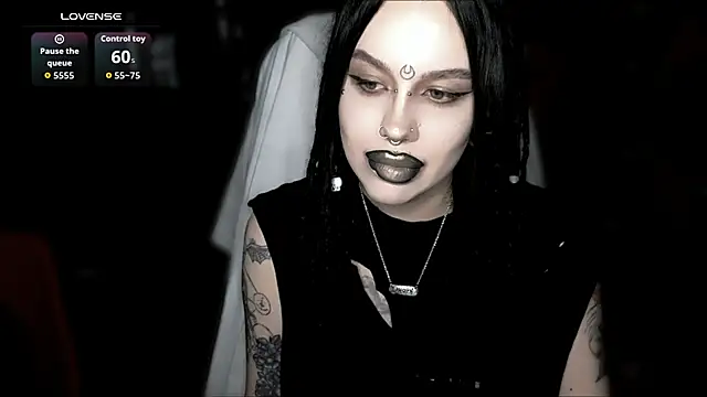 Snapshot of alexx_succubus chatting on 05.02.26 alexx succubus online show from 05.02.26