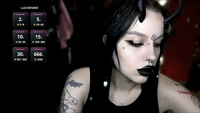 Snapshot of alexx_succubus chatting on 05.24.26 alexx succubus online show from 05.24.26