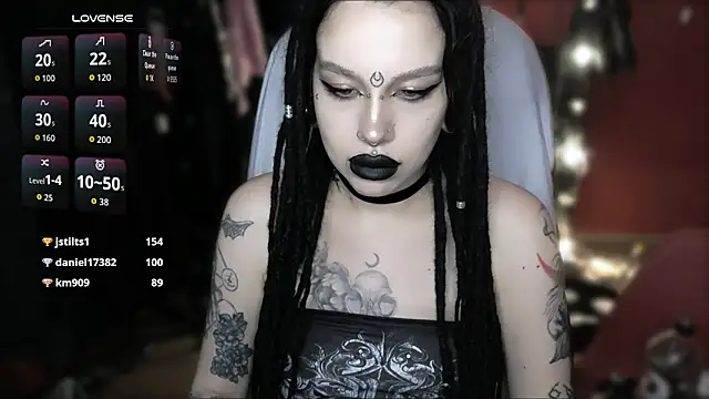 Snapshot of alexx_succubus chatting on 05.27.26 alexx succubus online show from 05.27.26
