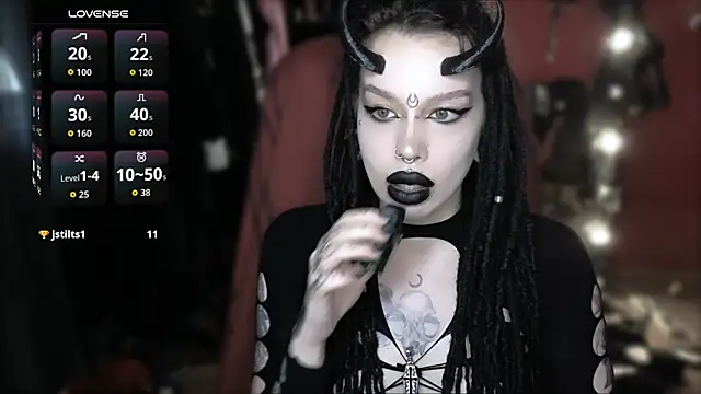 Snapshot of alexx_succubus chatting on 05.29.26 alexx succubus online show from 05.29.26