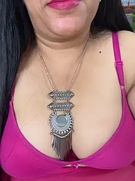 FlatVincy4 online show from 11.19.25