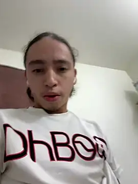 Snapshot of qbaby96 chatting on 12.29.24 qbaby96 online show from 12.29.24