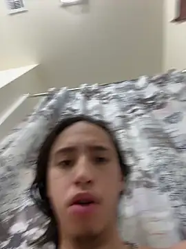 Snapshot of qbaby96 chatting on 01.03.25 qbaby96 online show from 01.03.25