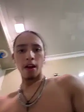 Snapshot of qbaby96 chatting on 01.07.25 qbaby96 online show from 01.07.25