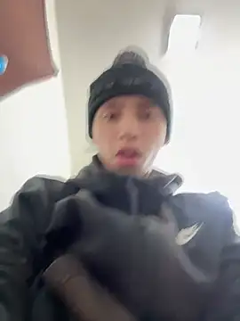 Snapshot of qbaby96 chatting on 01.24.25 qbaby96 online show from 01.24.25