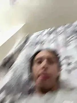 Snapshot of qbaby96 chatting on 03.02.25 qbaby96 online show from 03.02.25