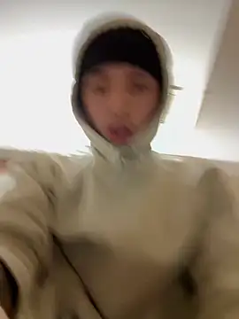 Snapshot of qbaby96 chatting on 03.07.25 qbaby96 online show from 03.07.25