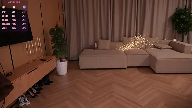 Amelyisthatyou online show from 04.07.26