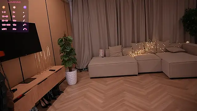 Amelyisthatyou online show from 04.10.26