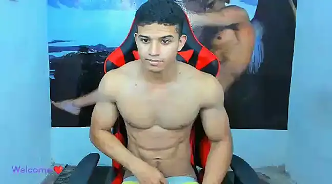 Snapshot of oliver_thompsson7 chatting on 12.24.24 oliver thompsson7 online show from 12.24.24