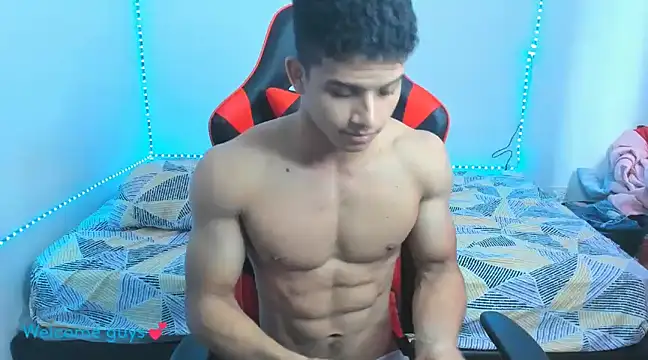 Snapshot of oliver_thompsson7 chatting on 01.04.25 oliver thompsson7 online show from 01.04.25