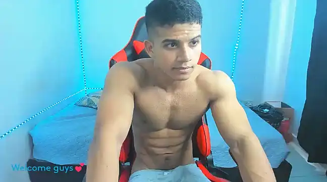 Snapshot of oliver_thompsson7 chatting on 02.08.25 oliver thompsson7 online show from 02.08.25