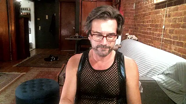 Johnny Bottoms online show from 12.02.25