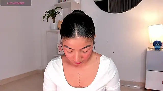 Snapshot of martina_roldam chatting on 02.13.25 martina roldam online show from 02.13.25
